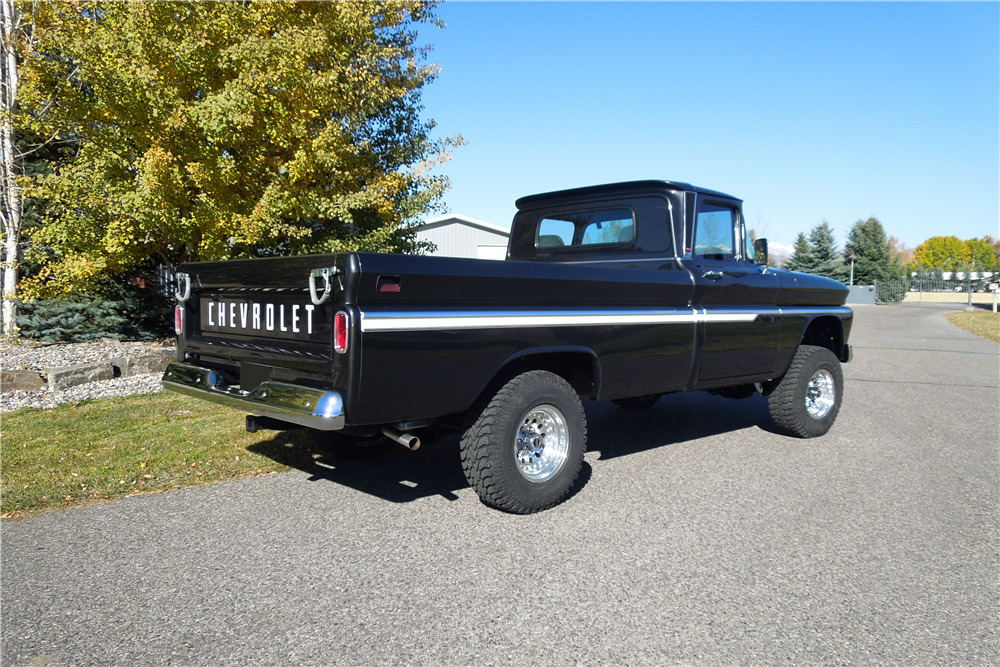1963 CHEVROLET K10 CUSTOM 4X4 PICKUP - Rear 3/4 - 212072