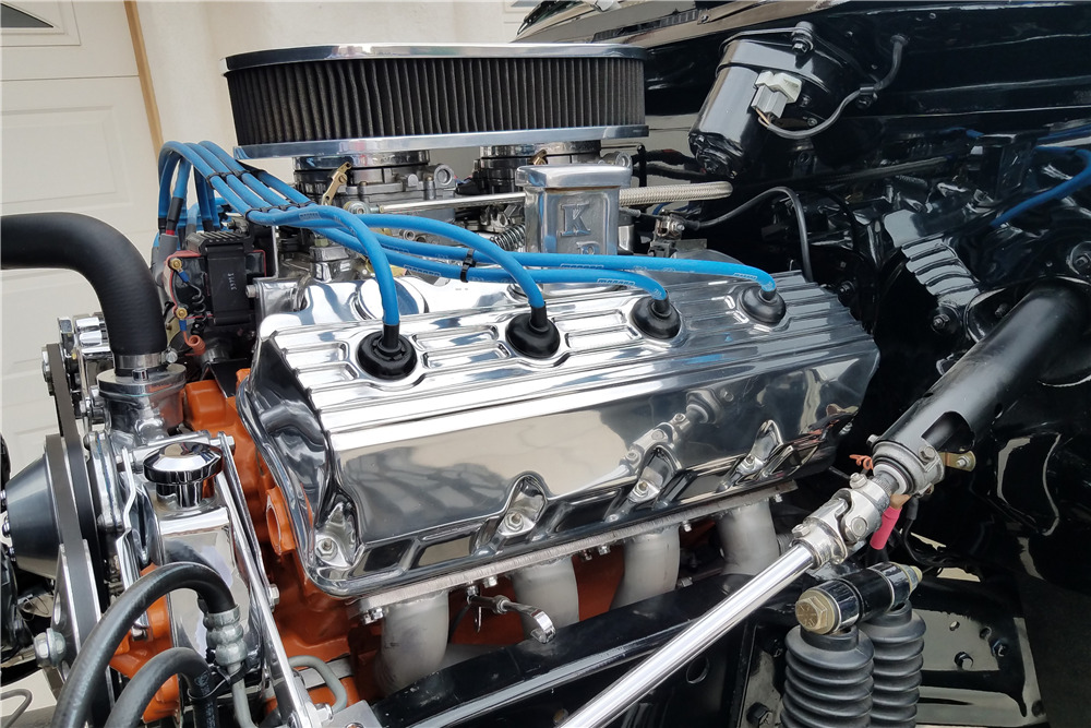 1972 DODGE POWER WAGON CUSTOM PICKUP - Engine - 212082