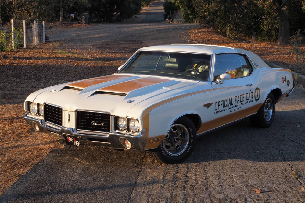 1972 OLDSMOBILE HURST - Front 3/4 - 212360