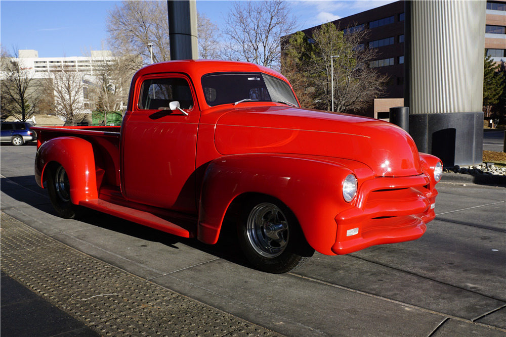 1948 CHEVROLET CUSTOM PICKUP - Front 3/4 - 212412