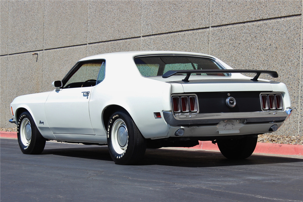 1970 FORD MUSTANG - Rear 3/4 - 212439