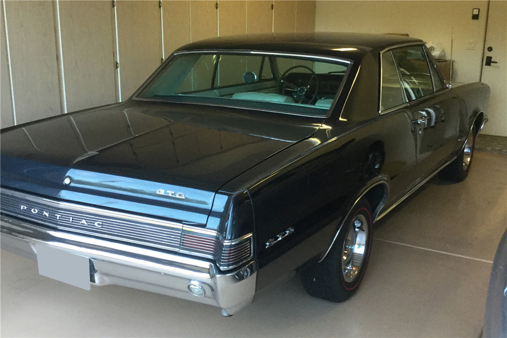 1965 PONTIAC GTO - Rear 3/4 - 212611