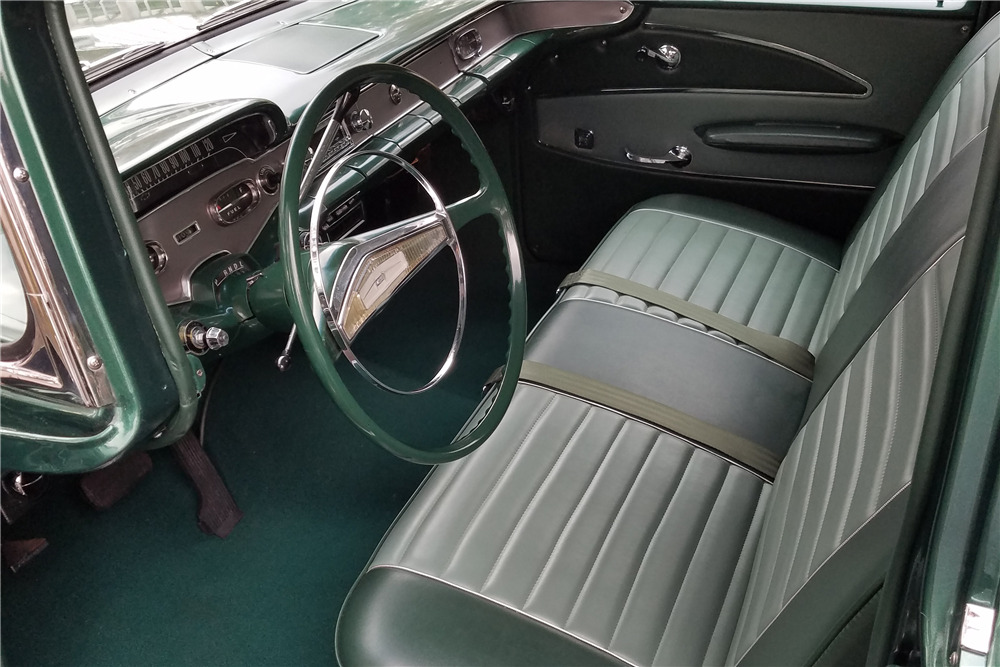 1958 CHEVROLET NOMAD CUSTOM STATION WAGON - Interior - 212627