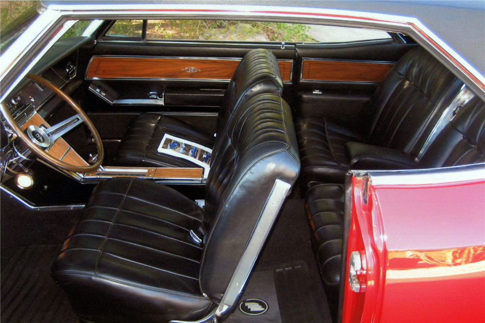 1965 BUICK RIVIERA GRAN SPORT - Interior - 212672