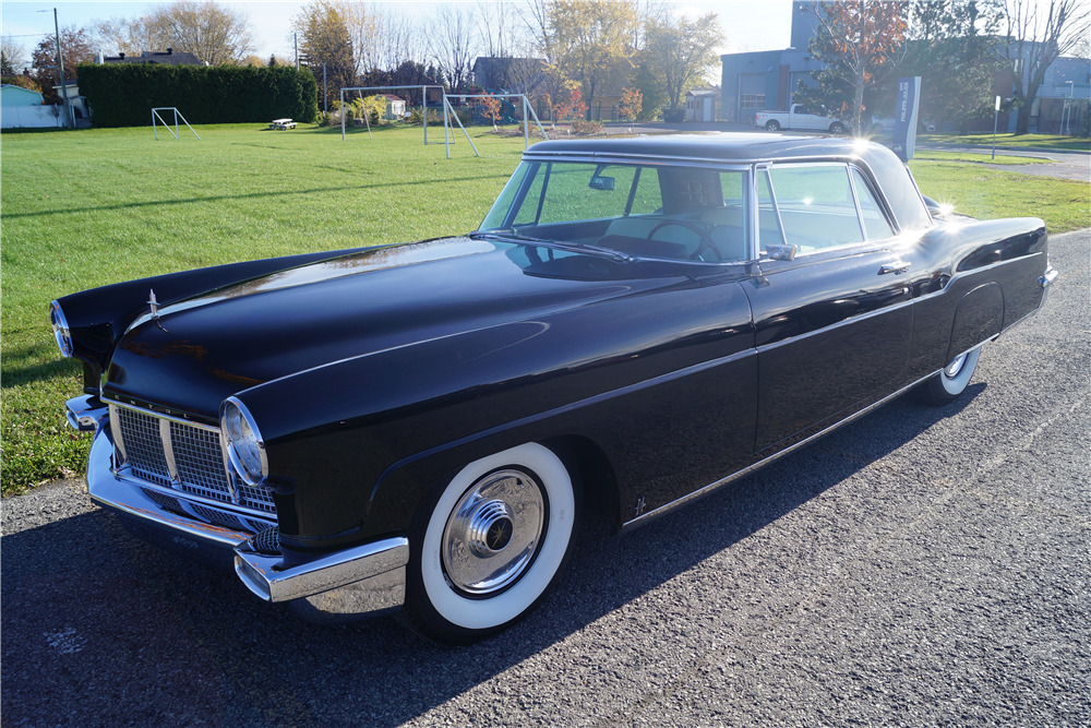 1956 LINCOLN CONTINENTAL MARK II - Front 3/4 - 212711