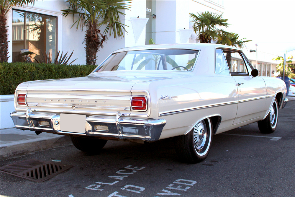 1965 CHEVROLET CHEVELLE MALIBU SS - Rear 3/4 - 212810