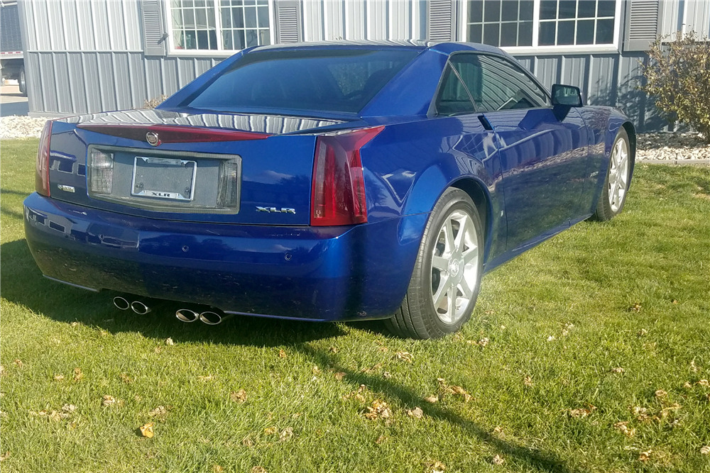 2006 CADILLAC XLR CONVERTIBLE - Rear 3/4 - 212882