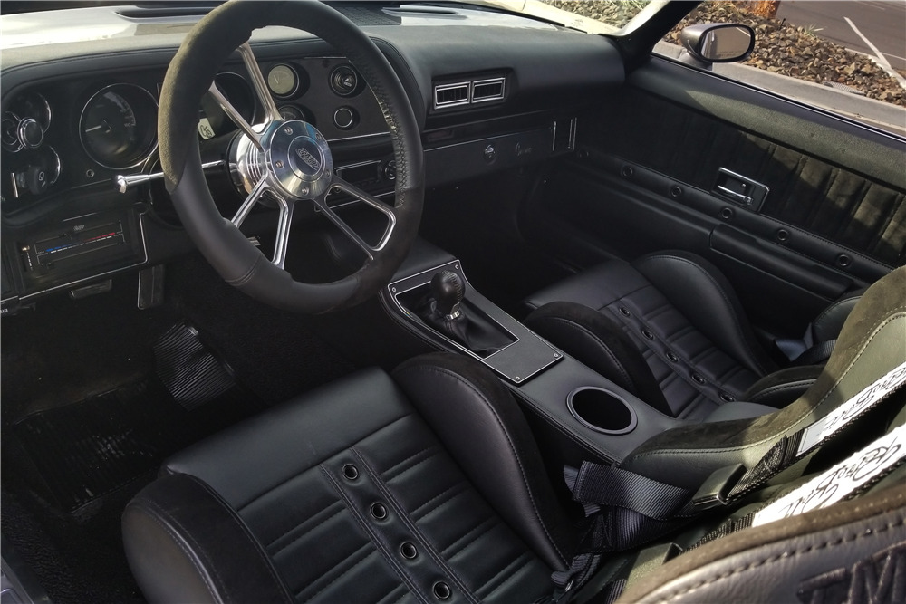 1970 CHEVROLET CAMARO CUSTOM COUPE - Interior - 212935