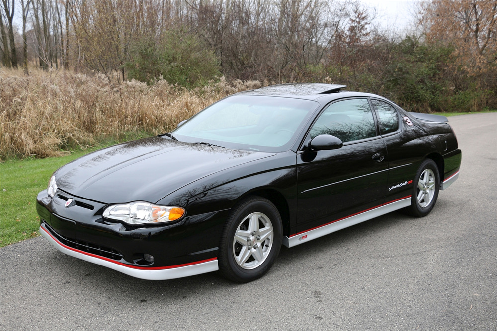 2002 CHEVROLET MONTE CARLO DALE EARNHARDT EDITION - Front 3/4 - 212948