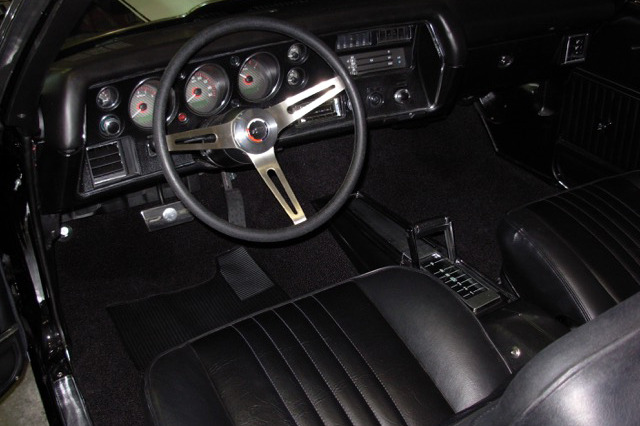 1970 CHEVROLET CHEVELLE SS CUSTOM CONVERTIBLE - Interior - 212997