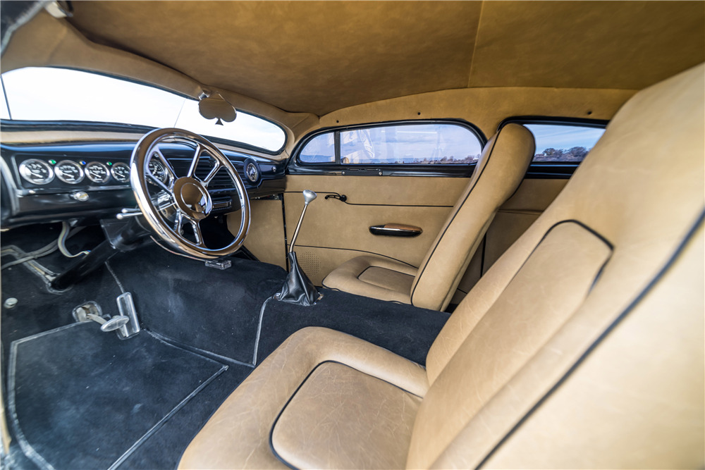 1948 CHEVROLET FLEETLINE CUSTOM FASTBACK - Interior - 213021