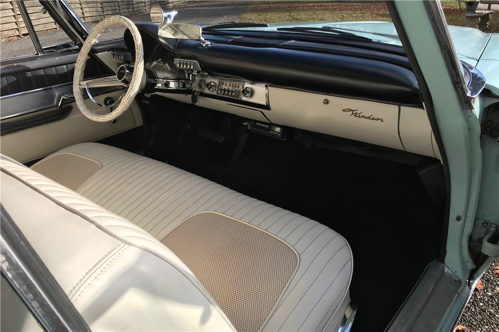 1960 CHRYSLER WINDSOR CONVERTIBLE - Interior - 213077