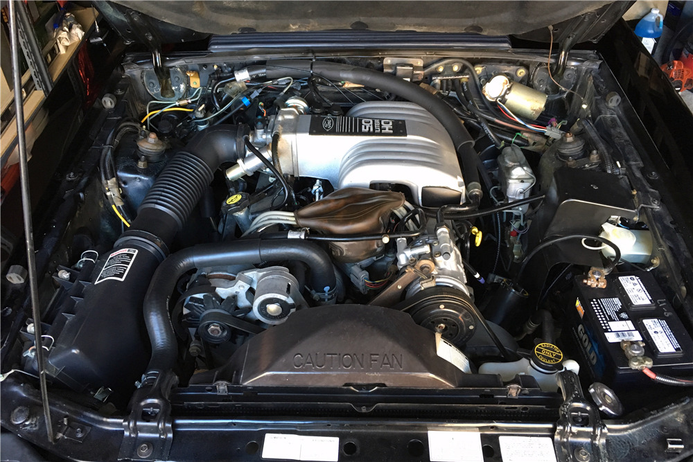 1986 FORD MUSTANG GT CONVERTIBLE - Engine - 213107