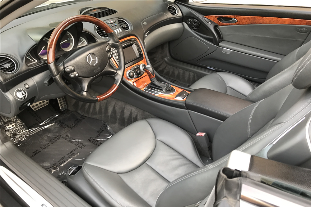 2003 MERCEDES-BENZ SL500 CONVERTIBLE COUPE - Interior - 213145