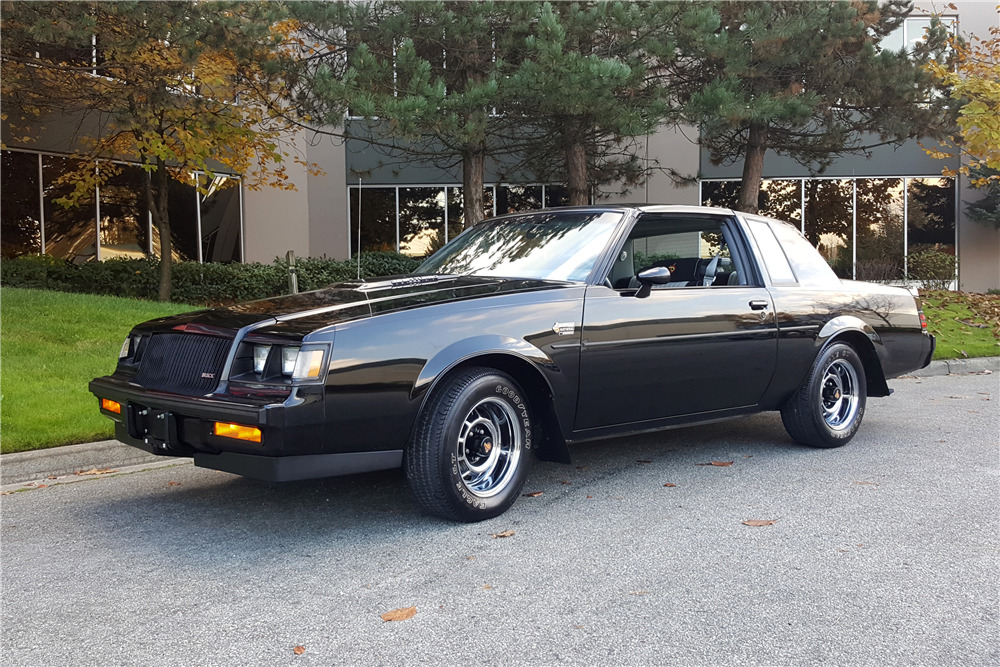 1987 BUICK GRAND NATIONAL - Front 3/4 - 213247