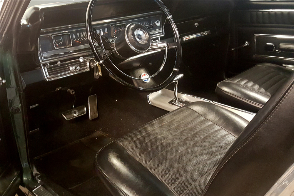 1967 FORD FAIRLANE GTA - Interior - 213275