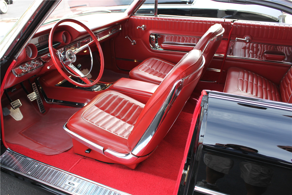 1964 FORD GALAXIE 500 XL R-CODE - Interior - 213308