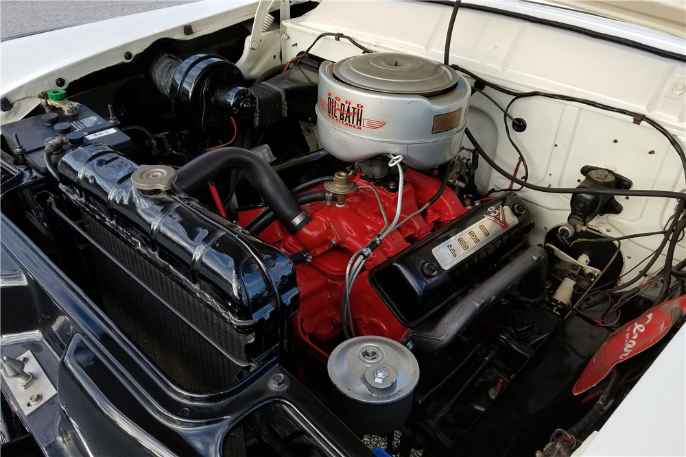 1955 FORD CROWN VICTORIA SKYLINER - Engine - 213346