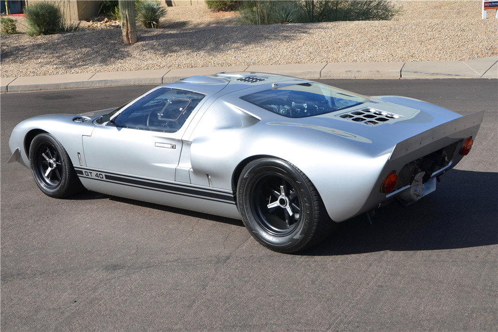 1966 SUPERFORMANCE  GT40 MARK I - Rear 3/4 - 213398
