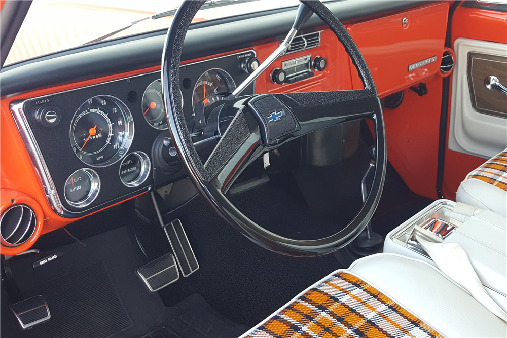 1972 CHEVROLET BLAZER K5 CST  - Interior - 213424