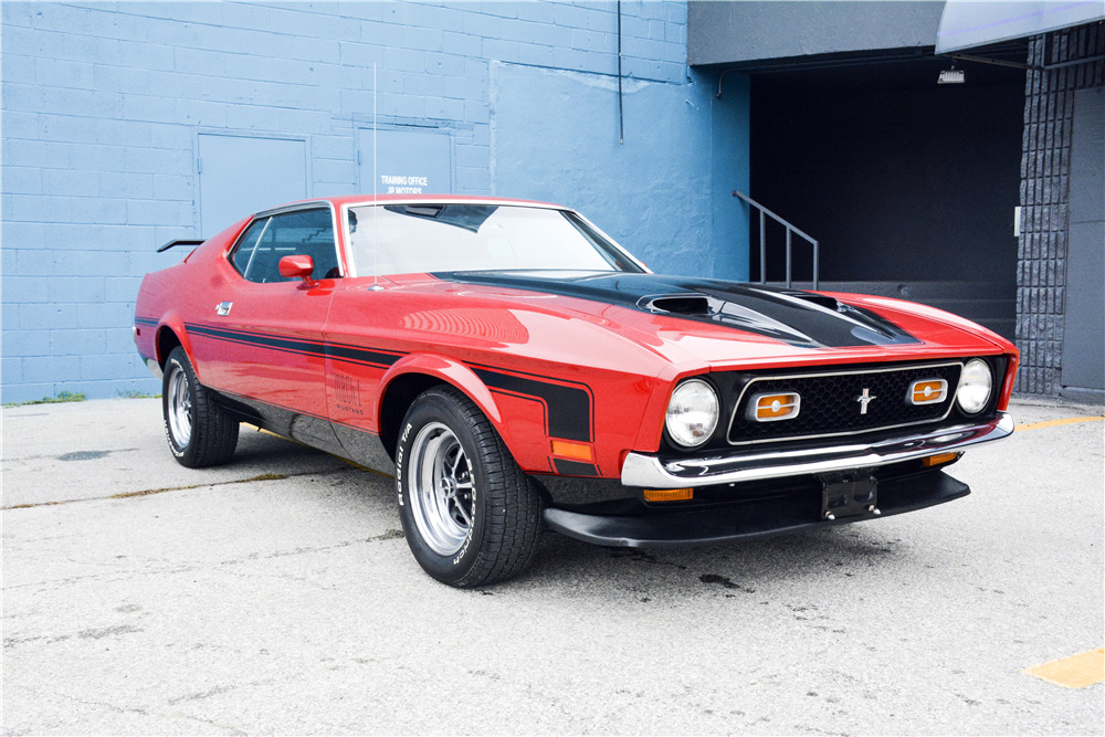 1972 FORD MUSTANG MACH 1 FASTBACK - Front 3/4 - 213553