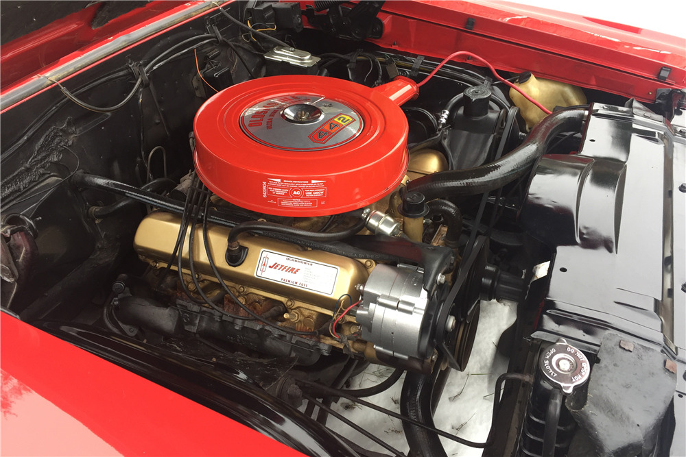 1967 OLDSMOBILE CUTLASS CONVERTIBLE - Engine - 213728