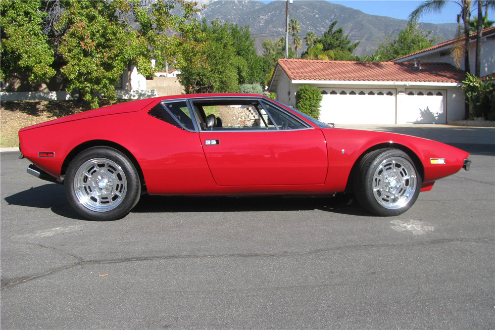 1971 PANTERA DE TOMASO COUPE - Side Profile - 213735