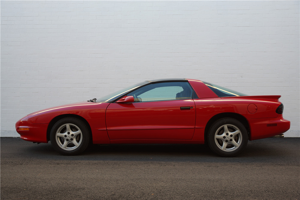 1997 PONTIAC FIREBIRD T-TOP COUPE - Side Profile - 213826