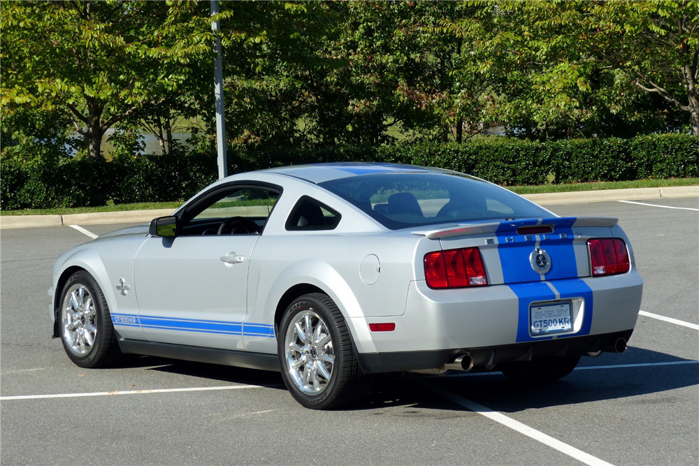2008 FORD SHELBY GT500 KR - Rear 3/4 - 214238