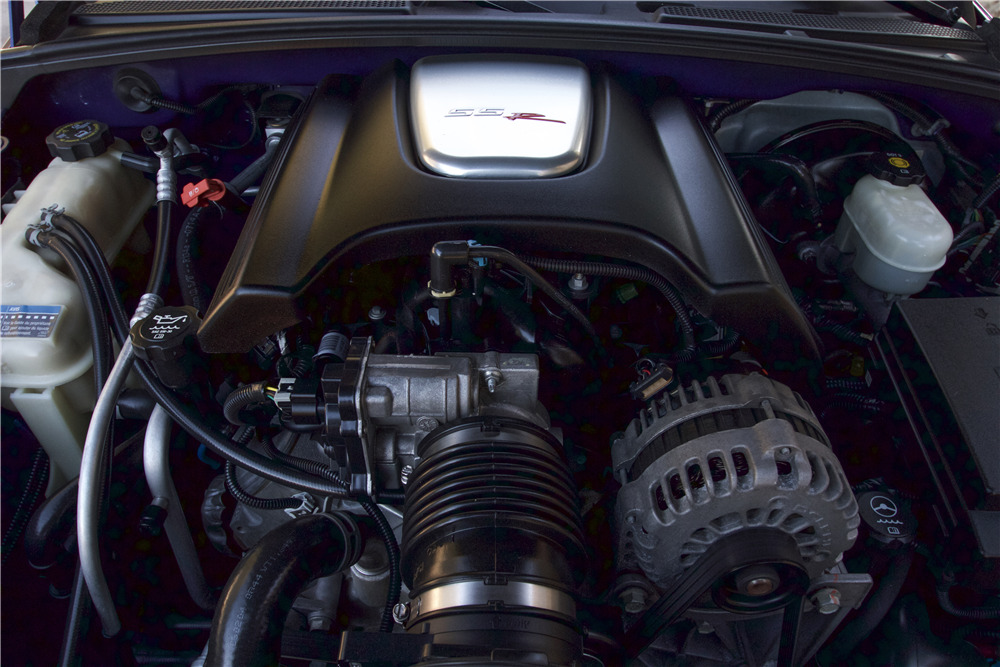 Ssr Engine 2004 CHEVROLET SSR PICKUP - Engine - 214273