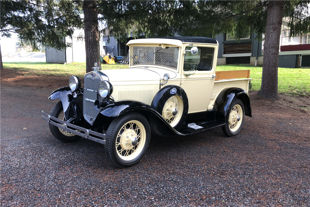 1930 FORD MODEL A PICKUP - Front 3/4 - 214289