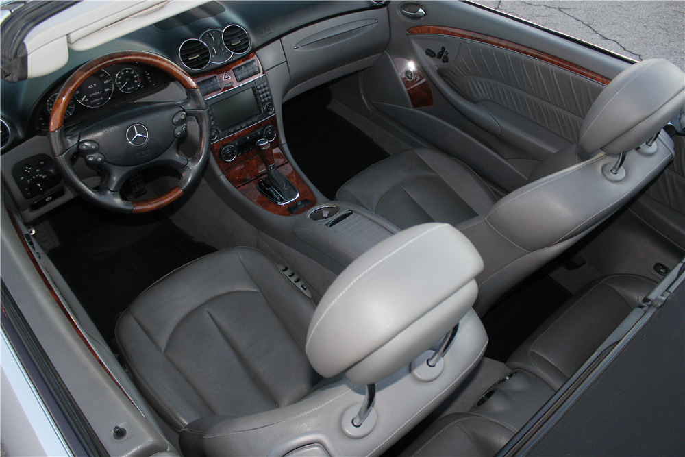 2007 MERCEDES-BENZ CLK550 CONVERTIBLE - Interior - 214438