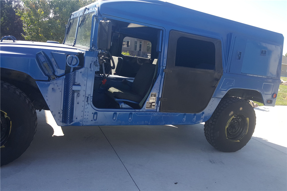 1988 AM GENERAL M998 HUMVEE - Side Profile - 214583