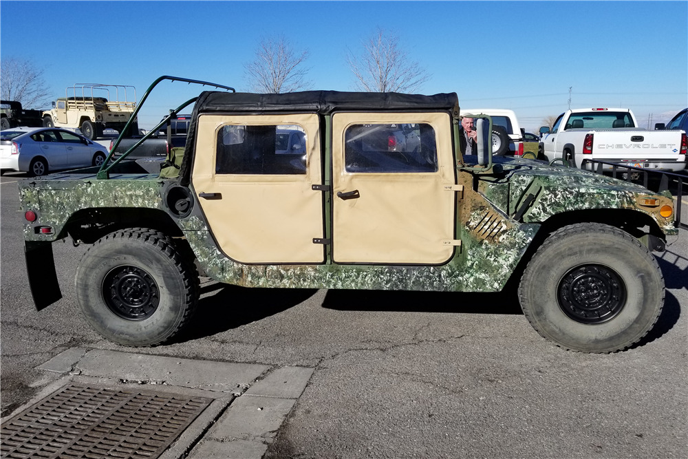 1993 AM GENERAL M998 HUMVEE - Side Profile - 214584