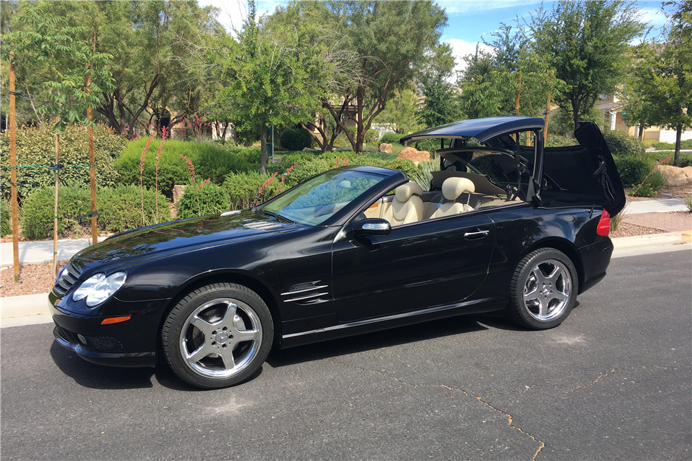 2005 MERCEDES-BENZ SL500 CONVERTIBLE - Front 3/4 - 214597