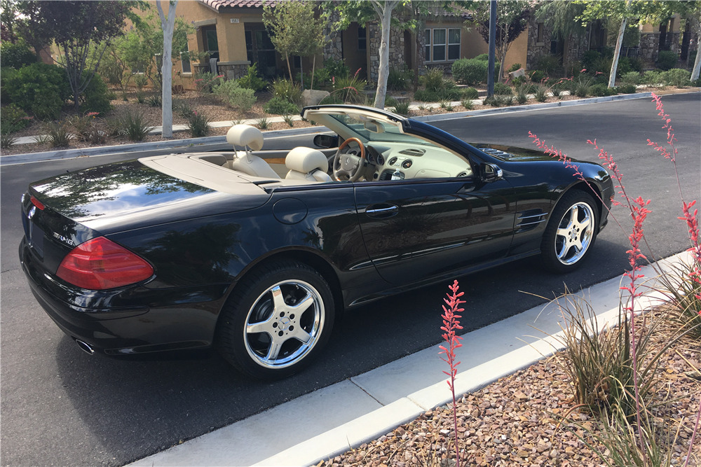 2005 MERCEDES-BENZ SL500 CONVERTIBLE - Rear 3/4 - 214597