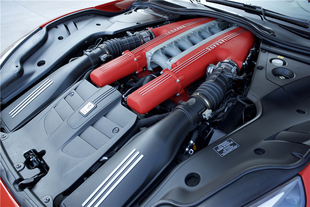 2014 FERRARI F12 BERLINETTA - Engine - 214601