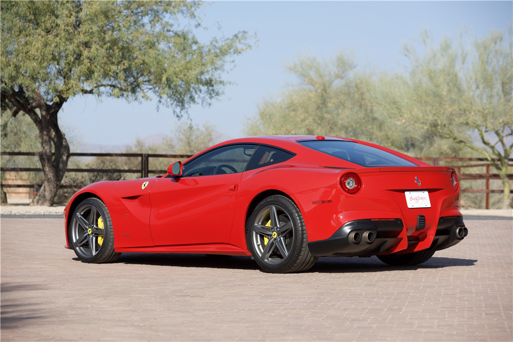 2014 FERRARI F12 BERLINETTA - Rear 3/4 - 214601