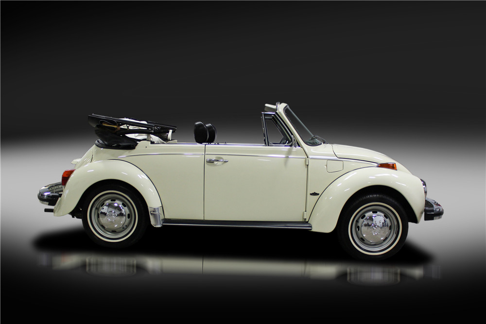 1977 VOLKSWAGEN SUPER BEETLE CONVERTIBLE - Side Profile - 214619