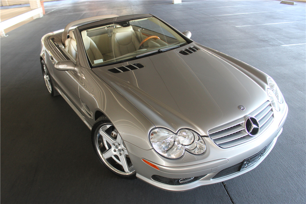 2005 MERCEDES-BENZ SL500 AMG CONVERTIBLE - Front 3/4 - 214641