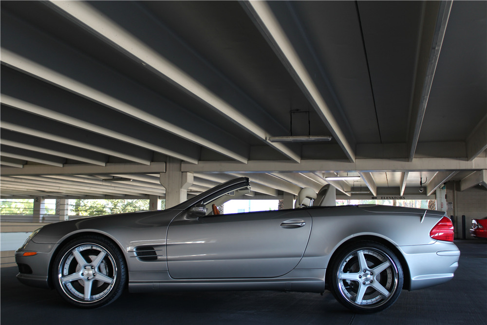 2005 MERCEDES-BENZ SL500 AMG CONVERTIBLE - Side Profile - 214641