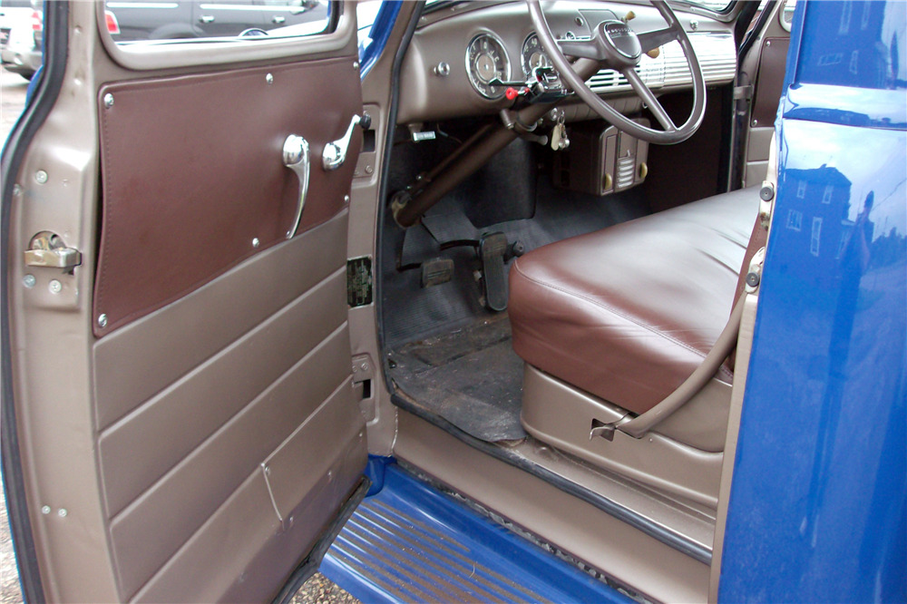 1949 CHEVROLET 3100 PICKUP - Interior - 214671