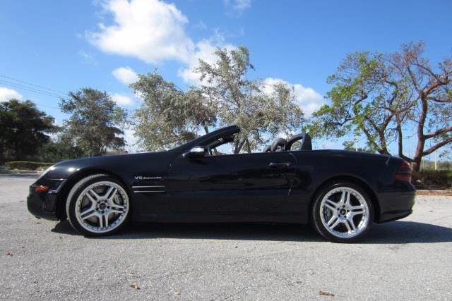 2006 MERCEDES-BENZ SL55 AMG CONVERTIBLE - Side Profile - 214715