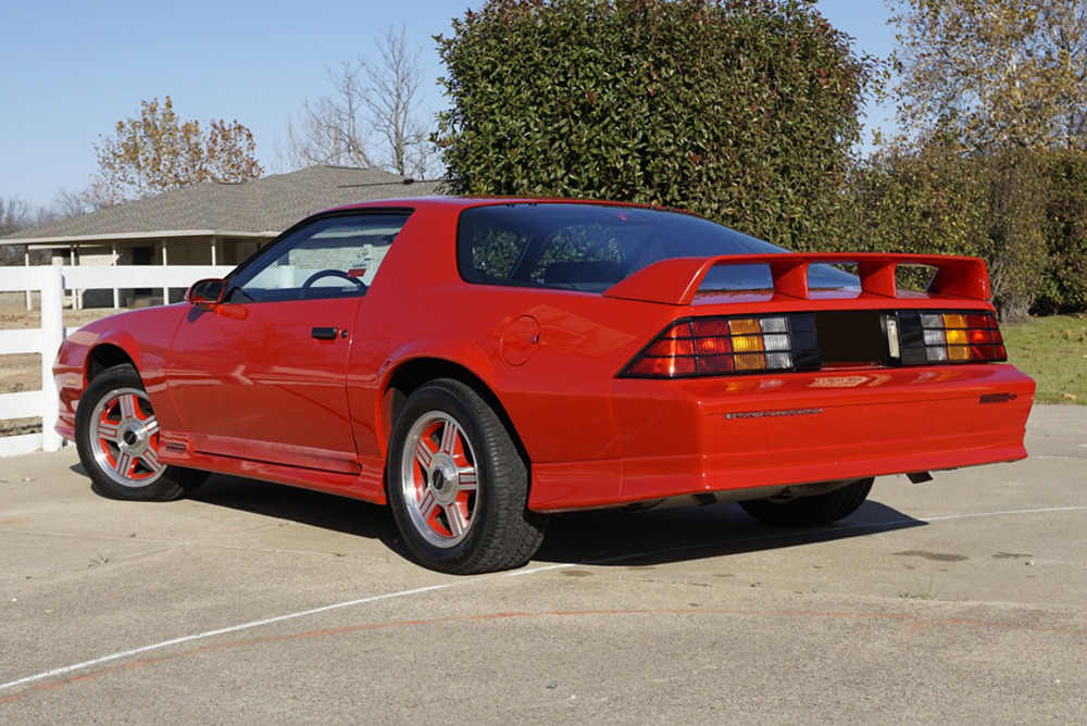 1991 CHEVROLET CAMARO - Rear 3/4 - 214733