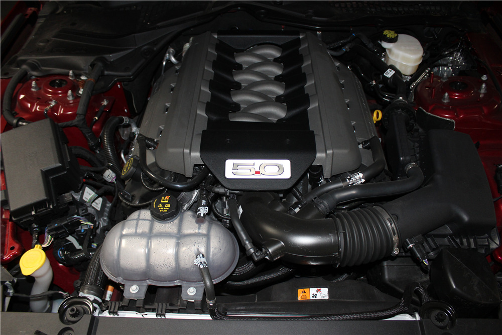 2017 FORD MUSTANG GT CUSTOM FASTBACK - Engine - 214753