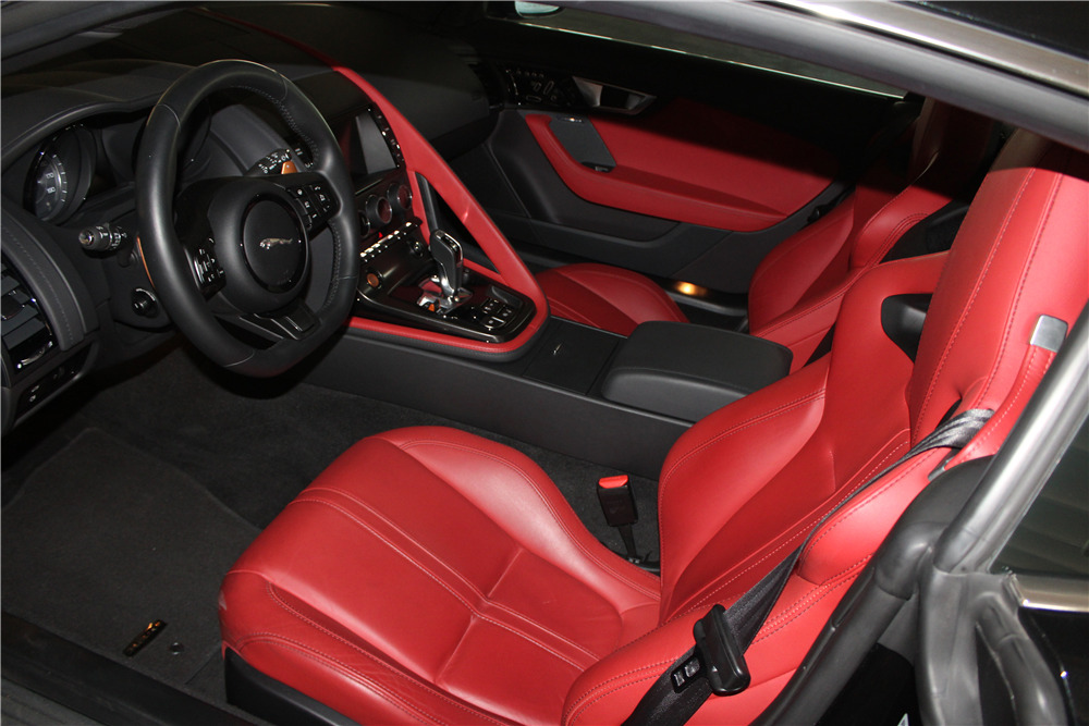 2015 JAGUAR F-TYPE - Interior - 215274