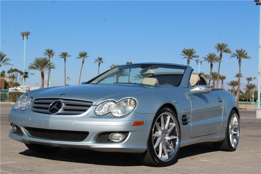 2007 MERCEDES-BENZ SL550 CONVERTIBLE - Front 3/4 - 215298