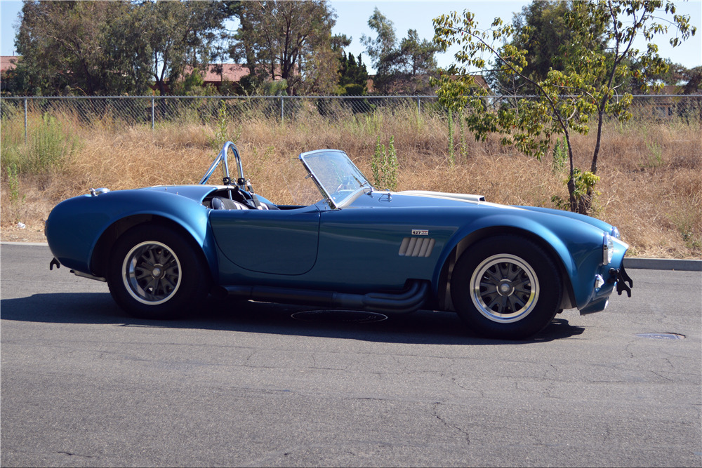 1965 SHELBY COBRA CSX 4095 ROADSTER - Side Profile - 215400
