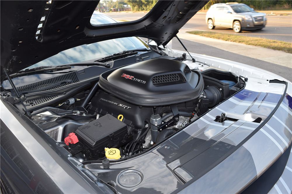 2015 DODGE CHALLENGER CUSTOM COUPE - Engine - 215830