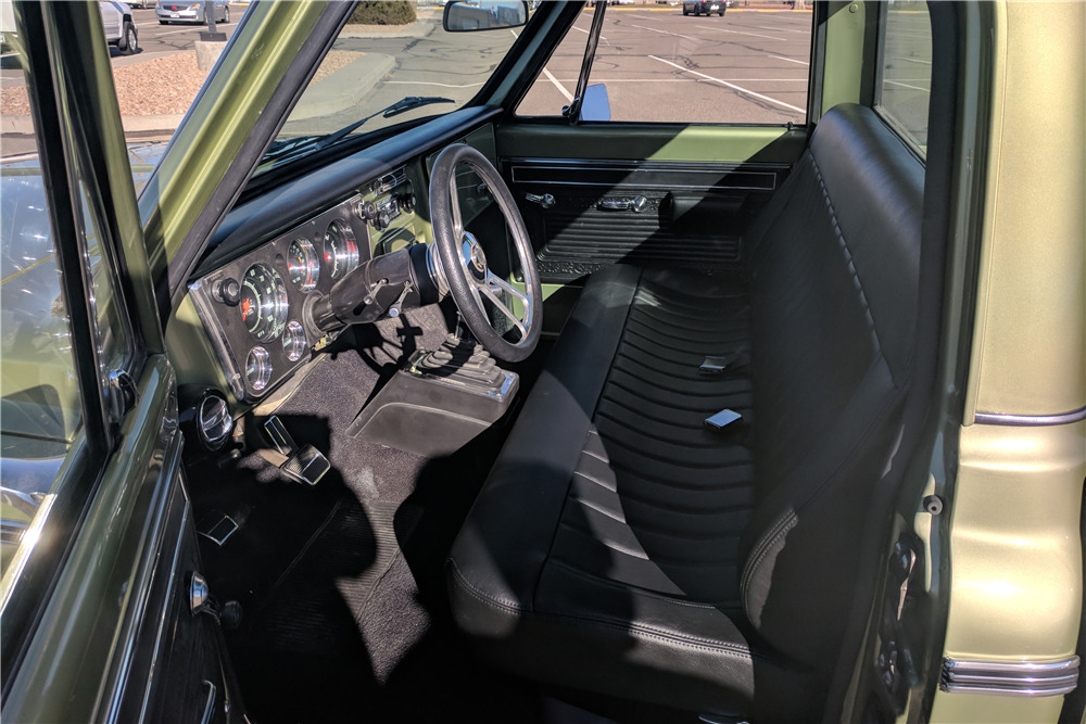 1971 GMC C10 CUSTOM PICKUP - Interior - 215861